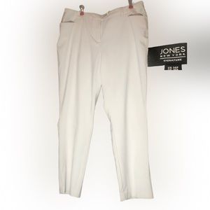 Jones New York Beige pants